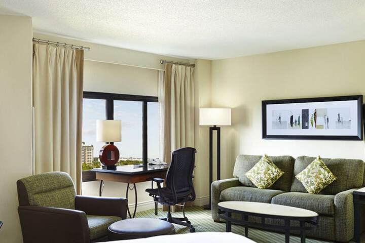 Room 42 of 69