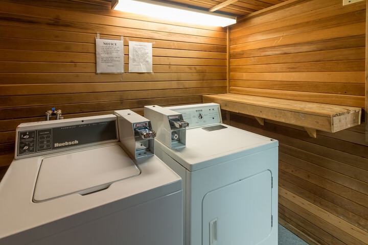 Room 17 of 31