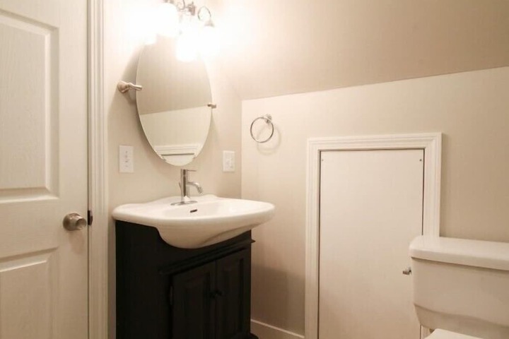 The Aurora Inn & Cottages