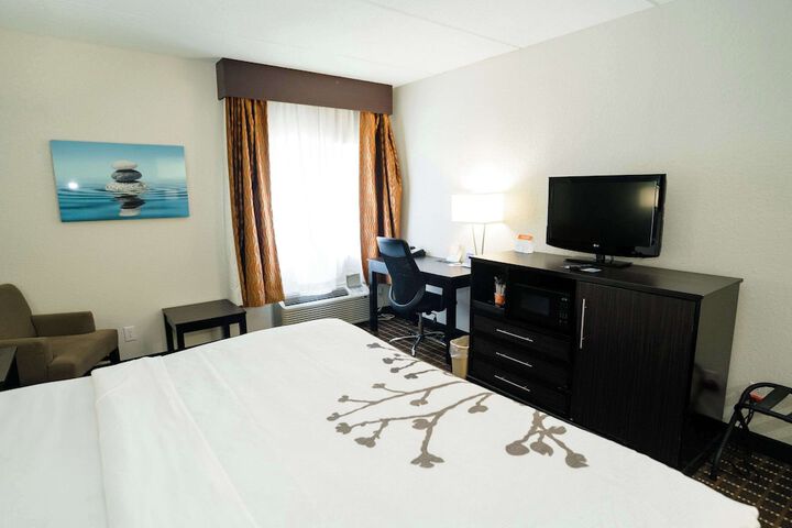 Room 92 of 142