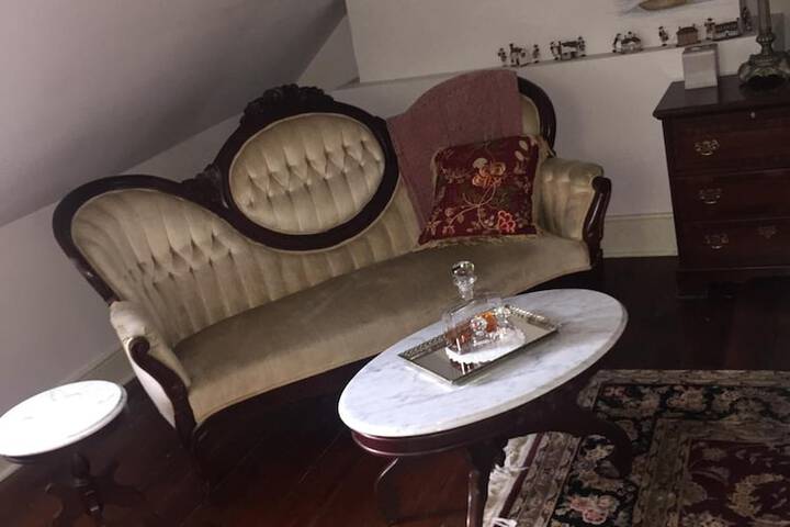 Room 59 of 76