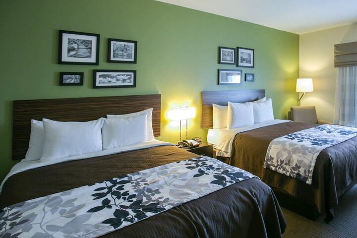 Room 12 of 26