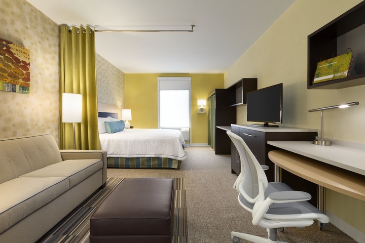 Room 13 of 22