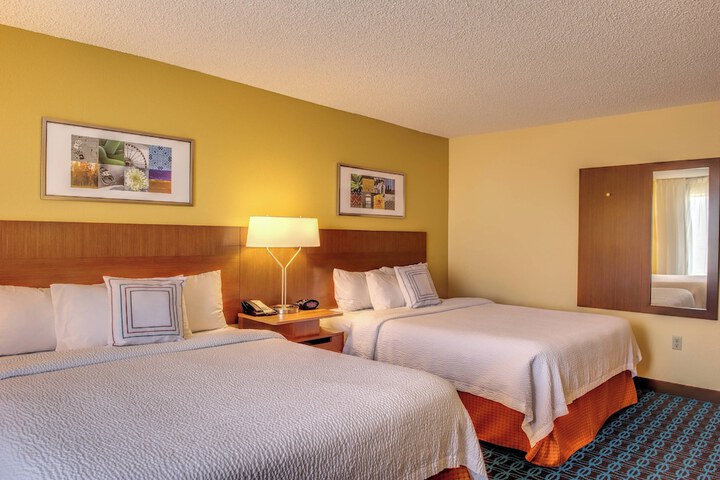 Room 16 of 36