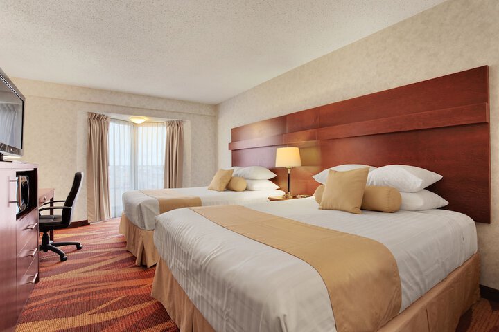 Room 14 of 33