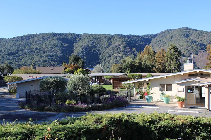 Contenta Inn