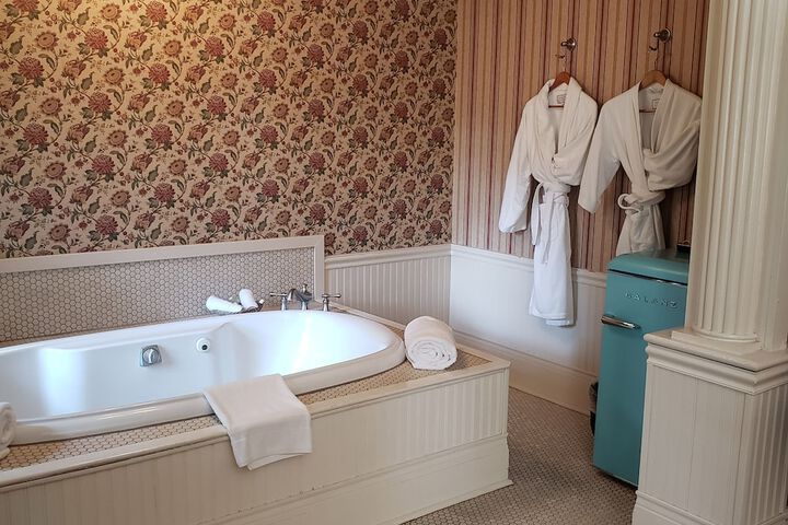 The Carriage Inn B & B