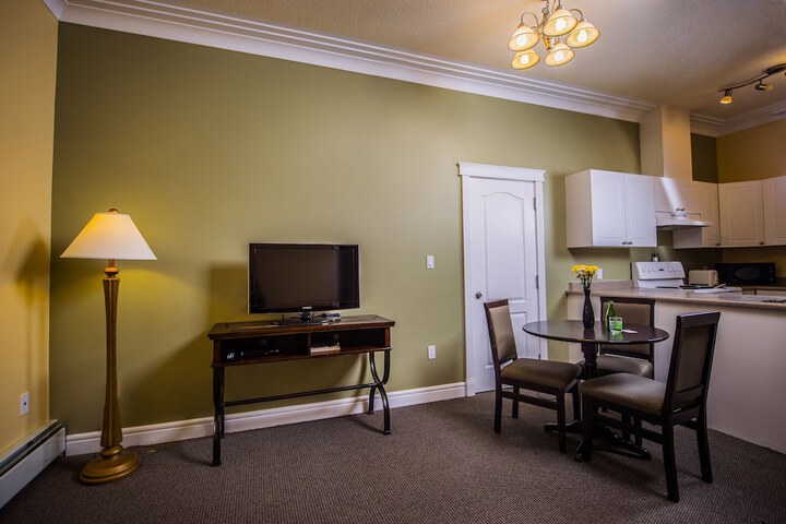 Stanton Suites Hotel Yellowknife