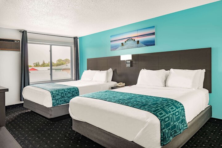 Howard Johnson by Wyndham Gananoque