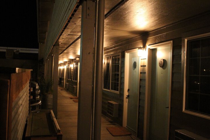 Hotel 2 of 76