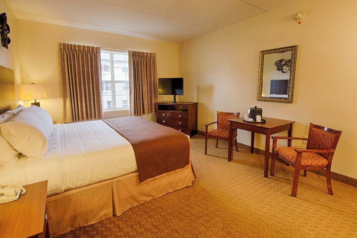 Room 29 of 34