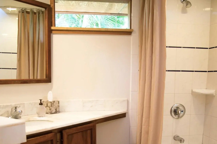 THE ILIKAHI BOUTIQUE ACCOMMODATION
