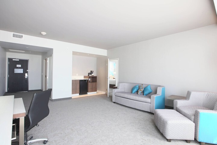 Courtyard by Marriott Montreal Brossard