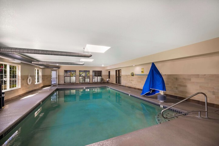 Pool 6 of 64