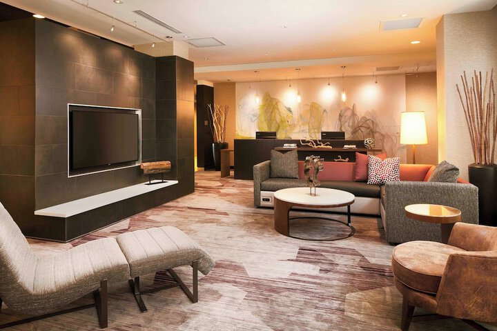 Courtyard by Marriott Indianapolis Downtown