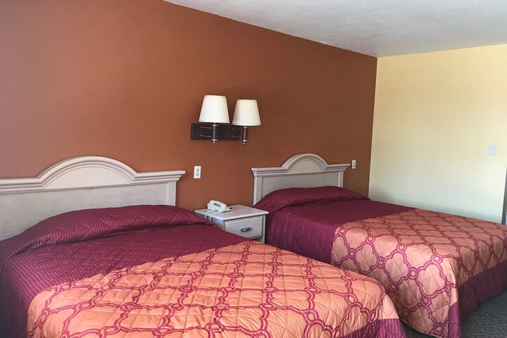 Room 6 of 22