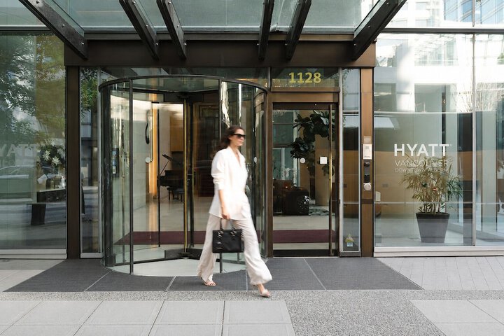 Hyatt Vancouver Downtown Alberni