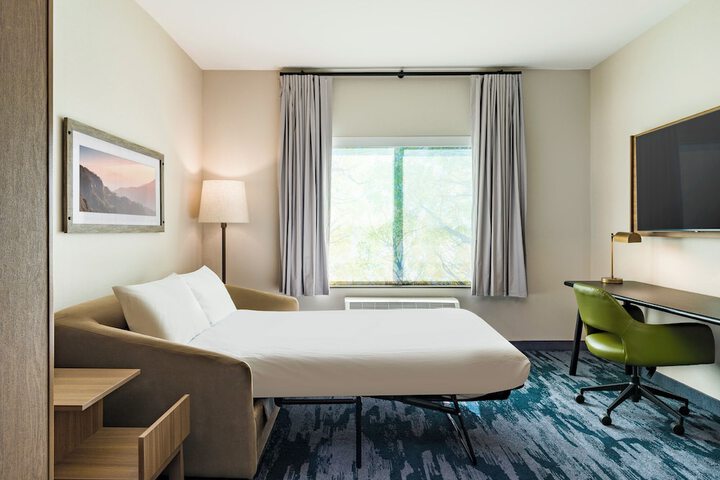 Fairfield Inn & Suites Hanford