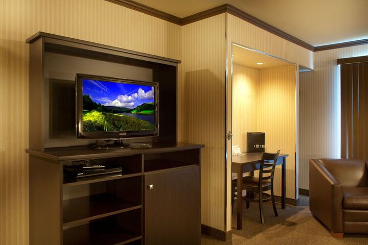 Room 13 of 20