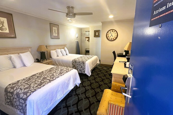 Room 7 of 17