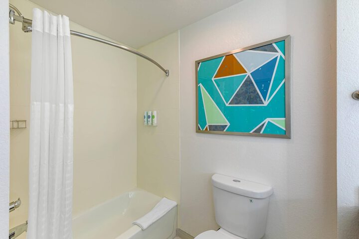 Comfort Inn & Suites Buford near Mall of Georgia