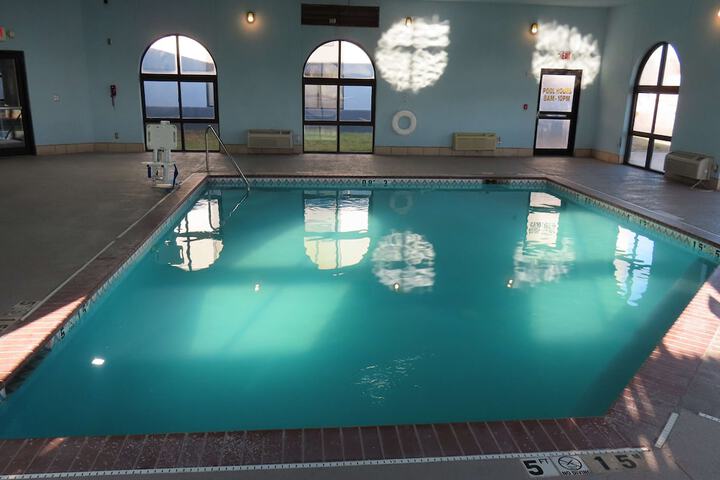 Pool 5 of 25