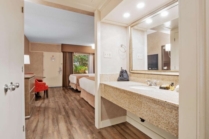 Best Western Plus Cairn Croft Hotel