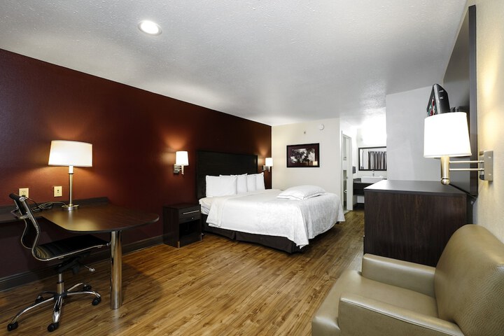 Red Roof Inn PLUS+ Hammond
