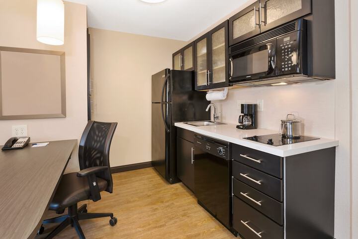 Candlewood Suites Rocky Mount by IHG