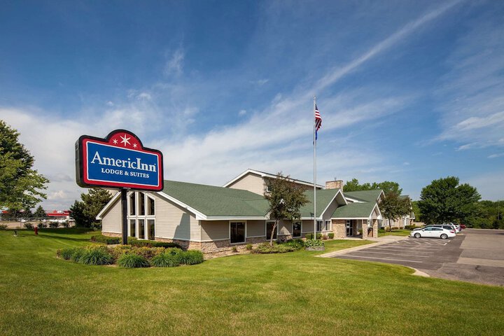 AmericInn by Wyndham Northfield