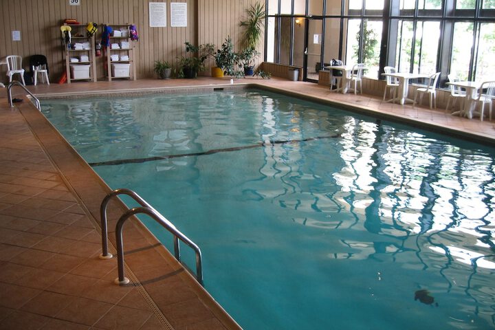Pool 13 of 40
