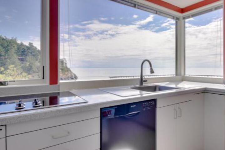 Seascape Panorama House