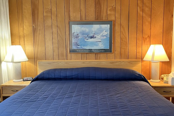 Room 34 of 70