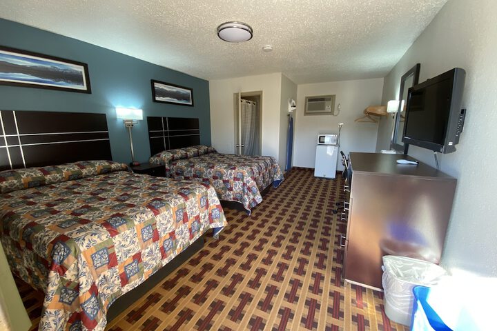 Lodge Inn