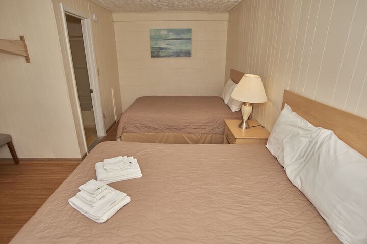 Room 44 of 51