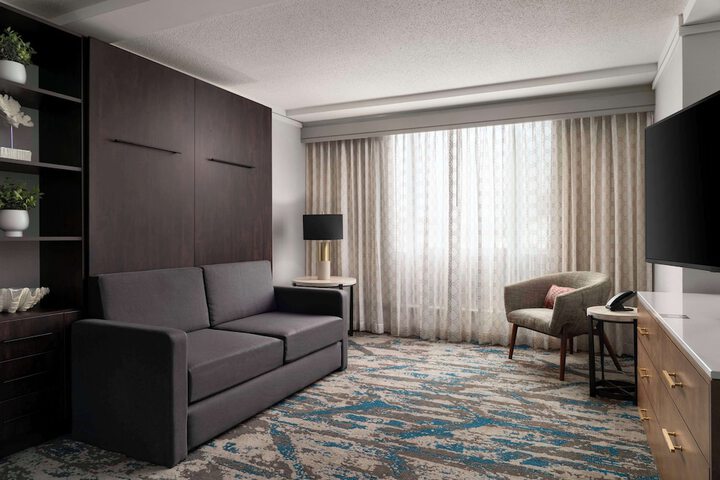 DoubleTree by Hilton Hartford Downtown