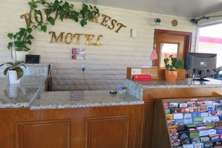 Hotel Interior 7 of 28