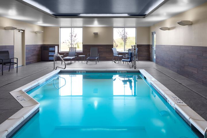 Pool 2 of 24