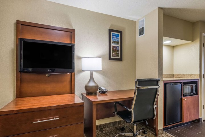Room 22 of 50