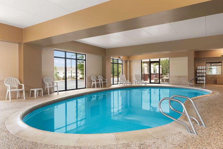 Pool 3 of 38
