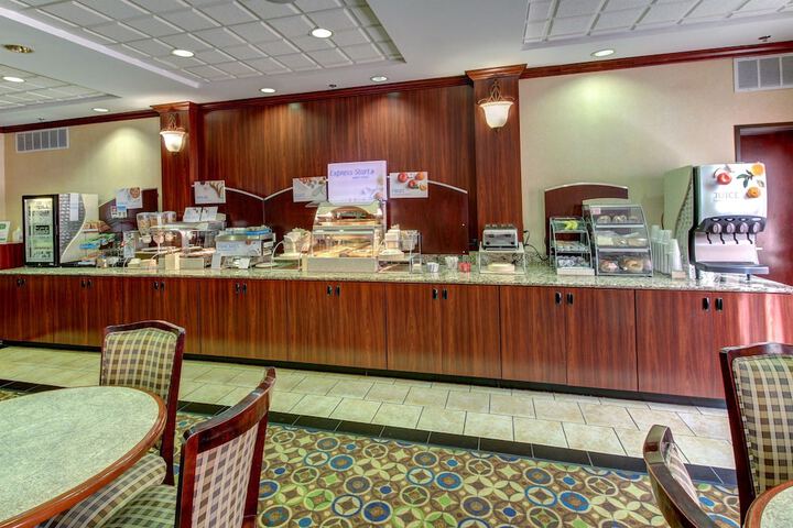 Breakfast/Coffee Service 39 of 45