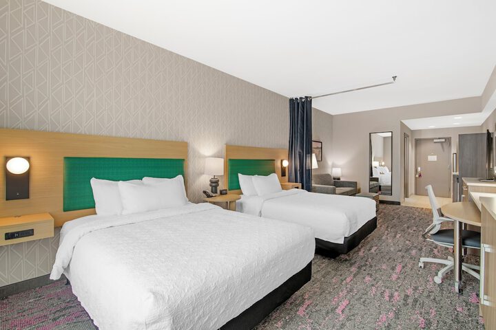 Home2 Suites by Hilton Queensbury Lake George