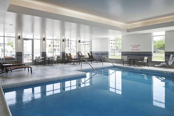 Pool 4 of 25