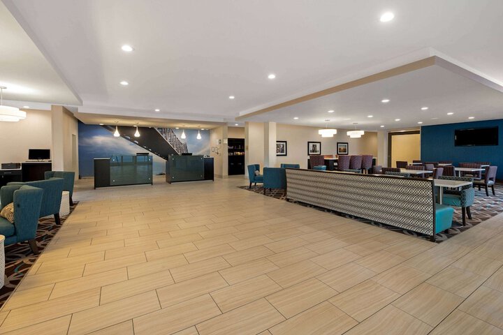 La Quinta Inn & Suites by Wyndham West Monroe