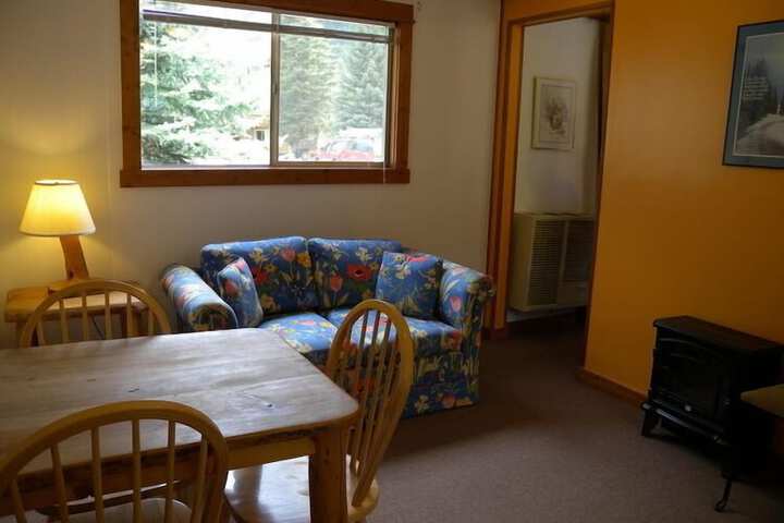 Room 115 of 141