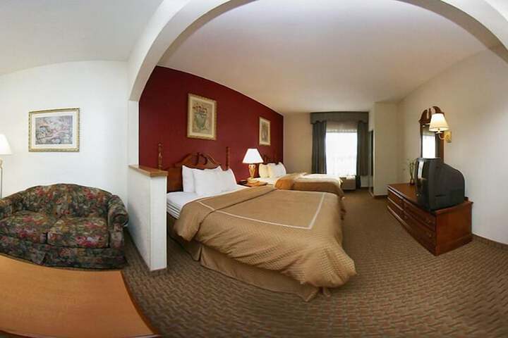 Room 41 of 68