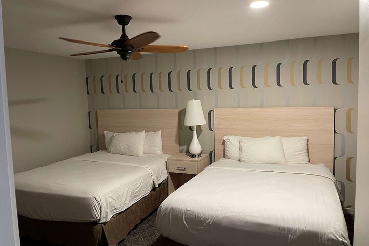 Room 12 of 39
