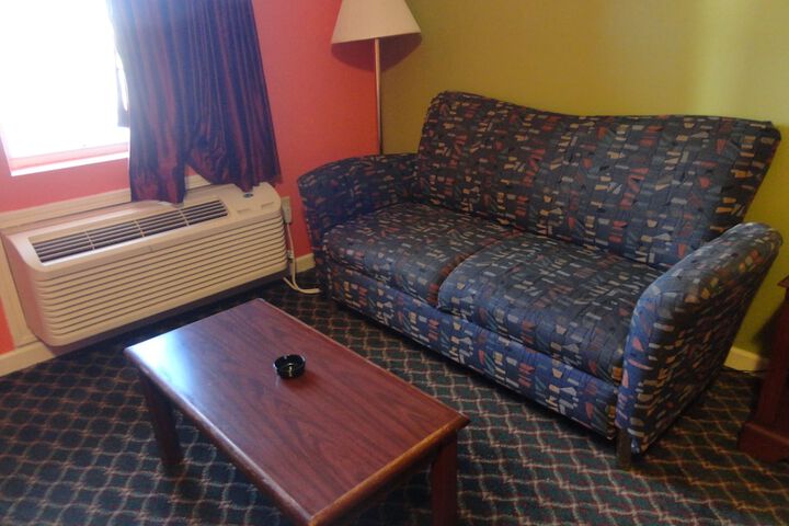 Room 19 of 23