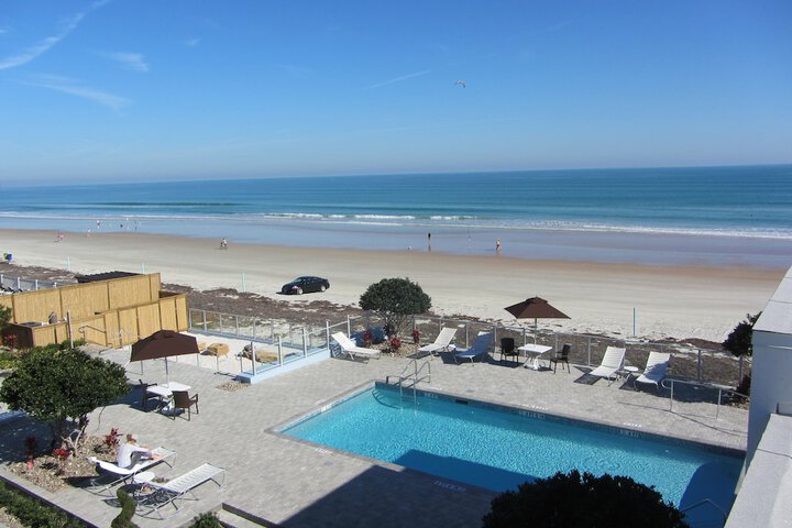 Lotus Boutique Inn & Suites