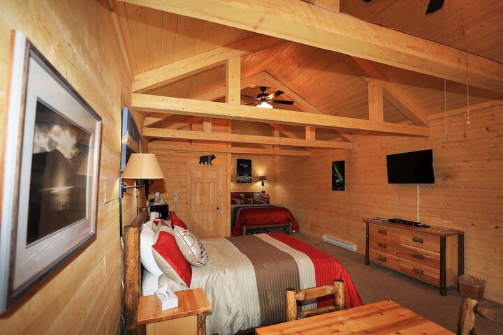 Denali Tri-Valley Cabins
